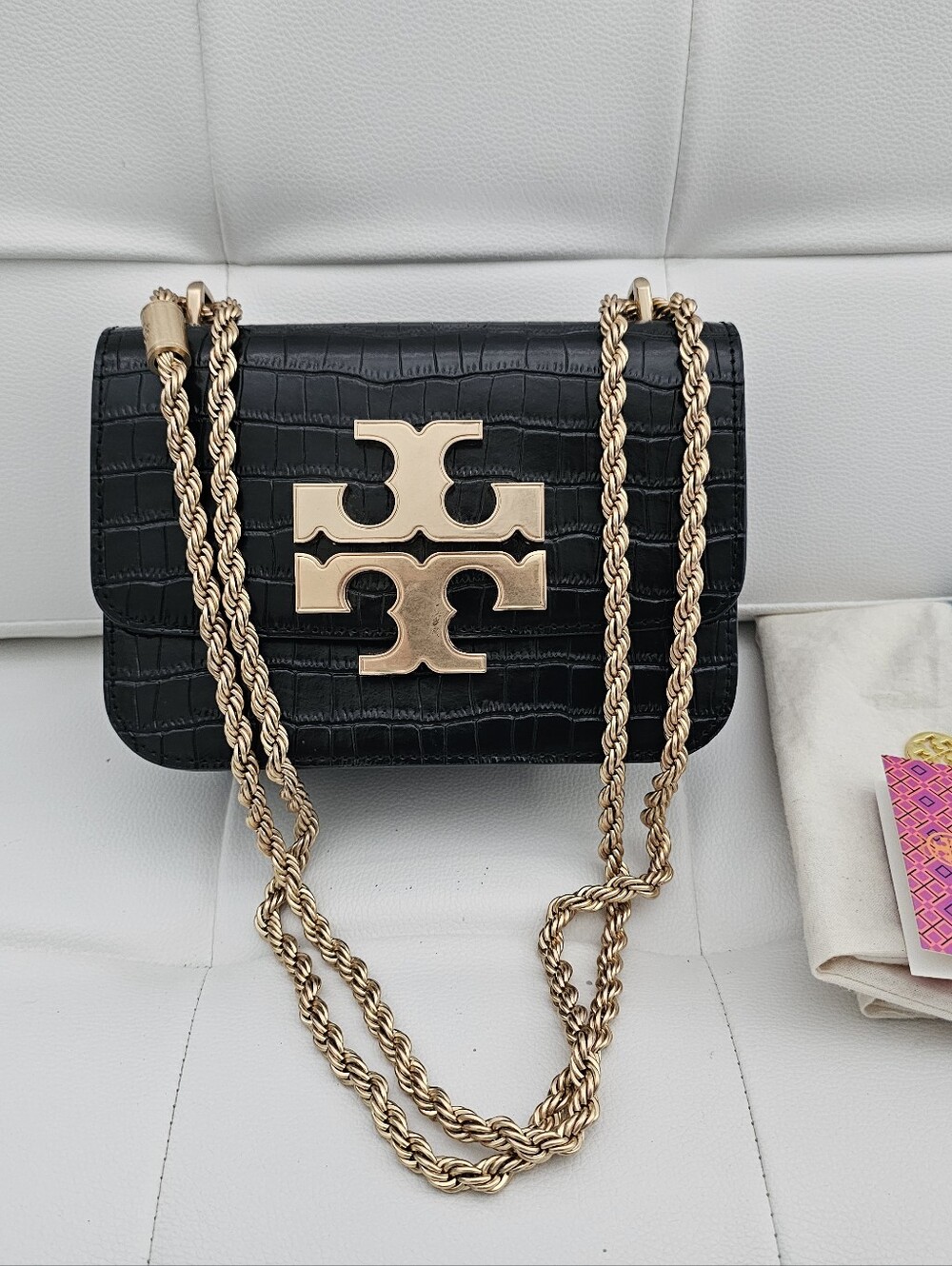 Authentic Tory Burch Black Croc-Embossed Crossbody with Gold Logoa - Picture 2 of 15